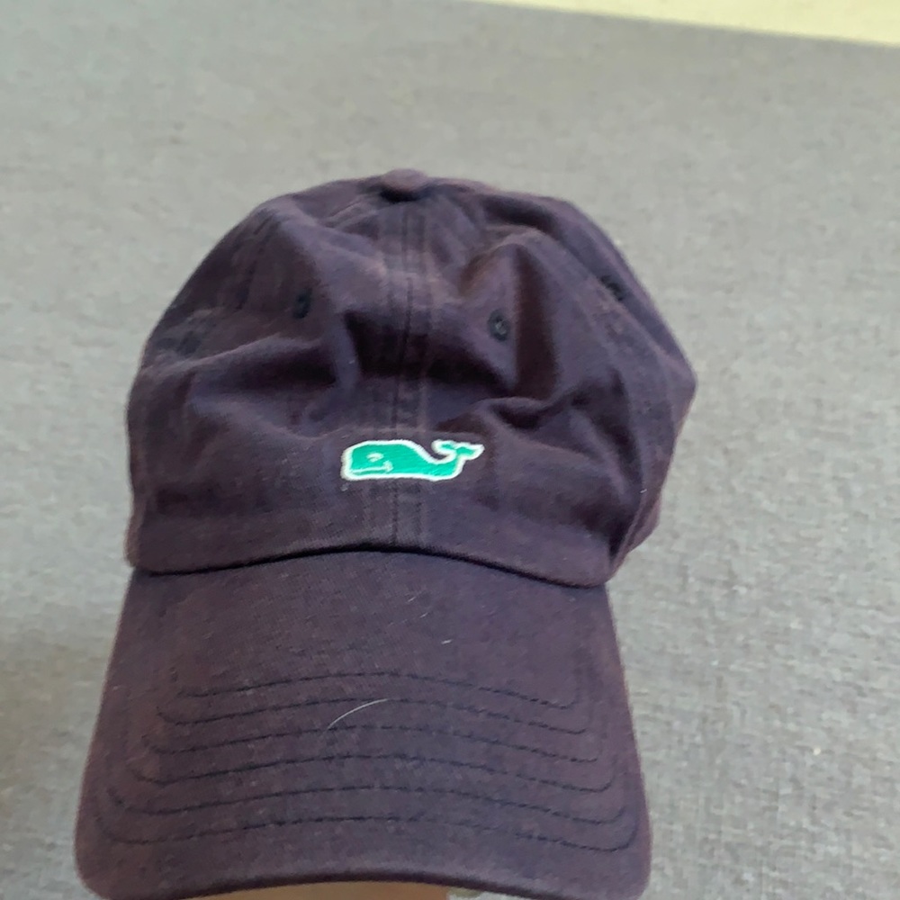 Vineyard vines hat